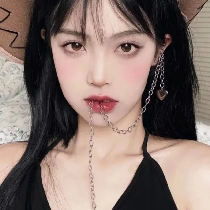 妖媚女姬